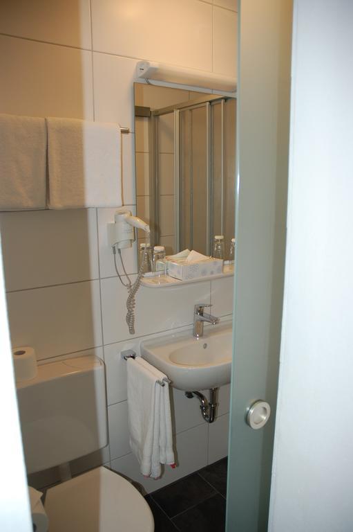 Hotel Kurfürst Garni Germersheim Habitación foto